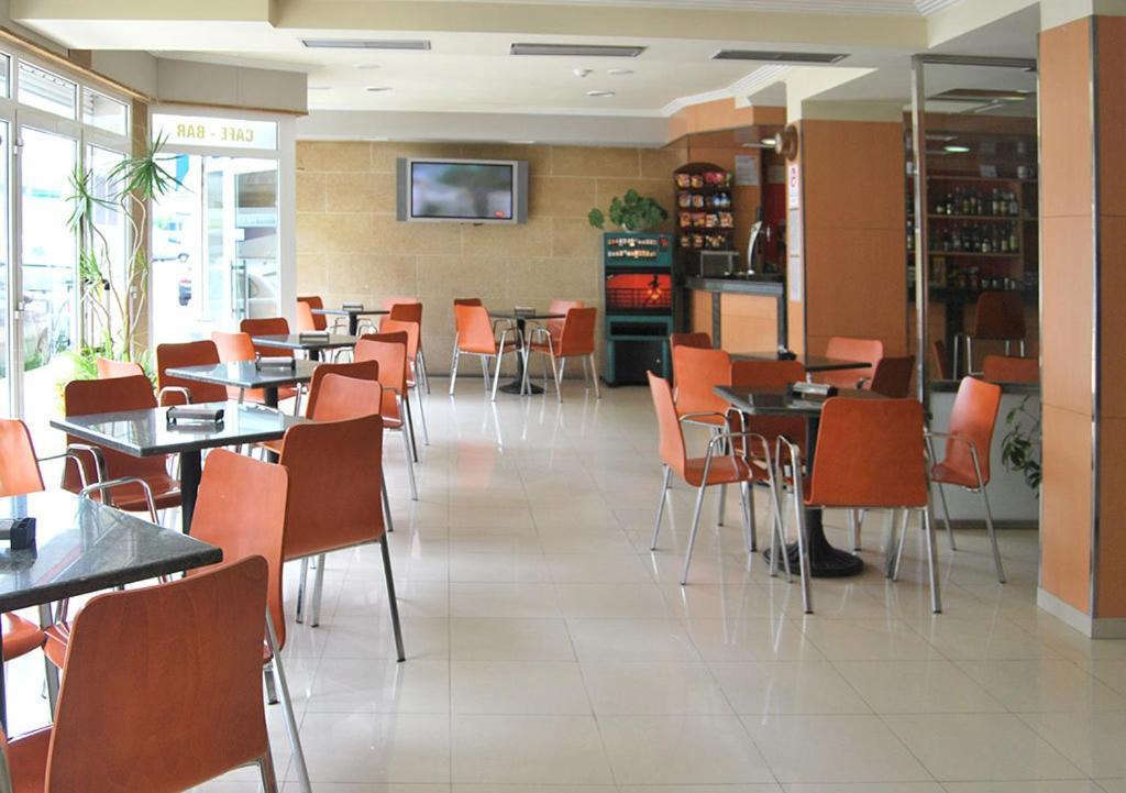 Hotel Plaza Portonovo Exterior foto